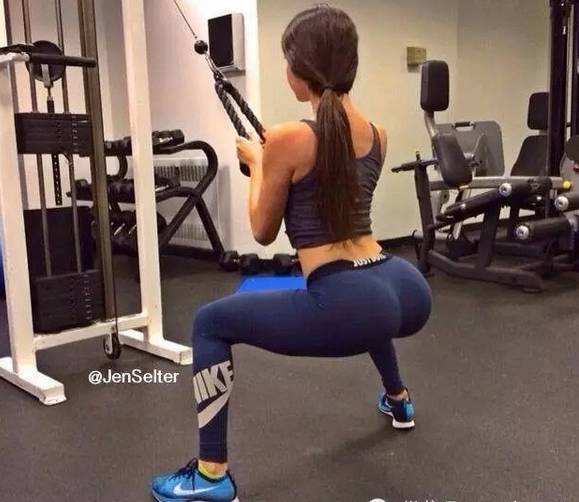 合乐888手机app下载